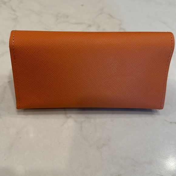 Tory Burch Orange Sunglasses Case Gold Logo NWOT - Picture 4 of 7